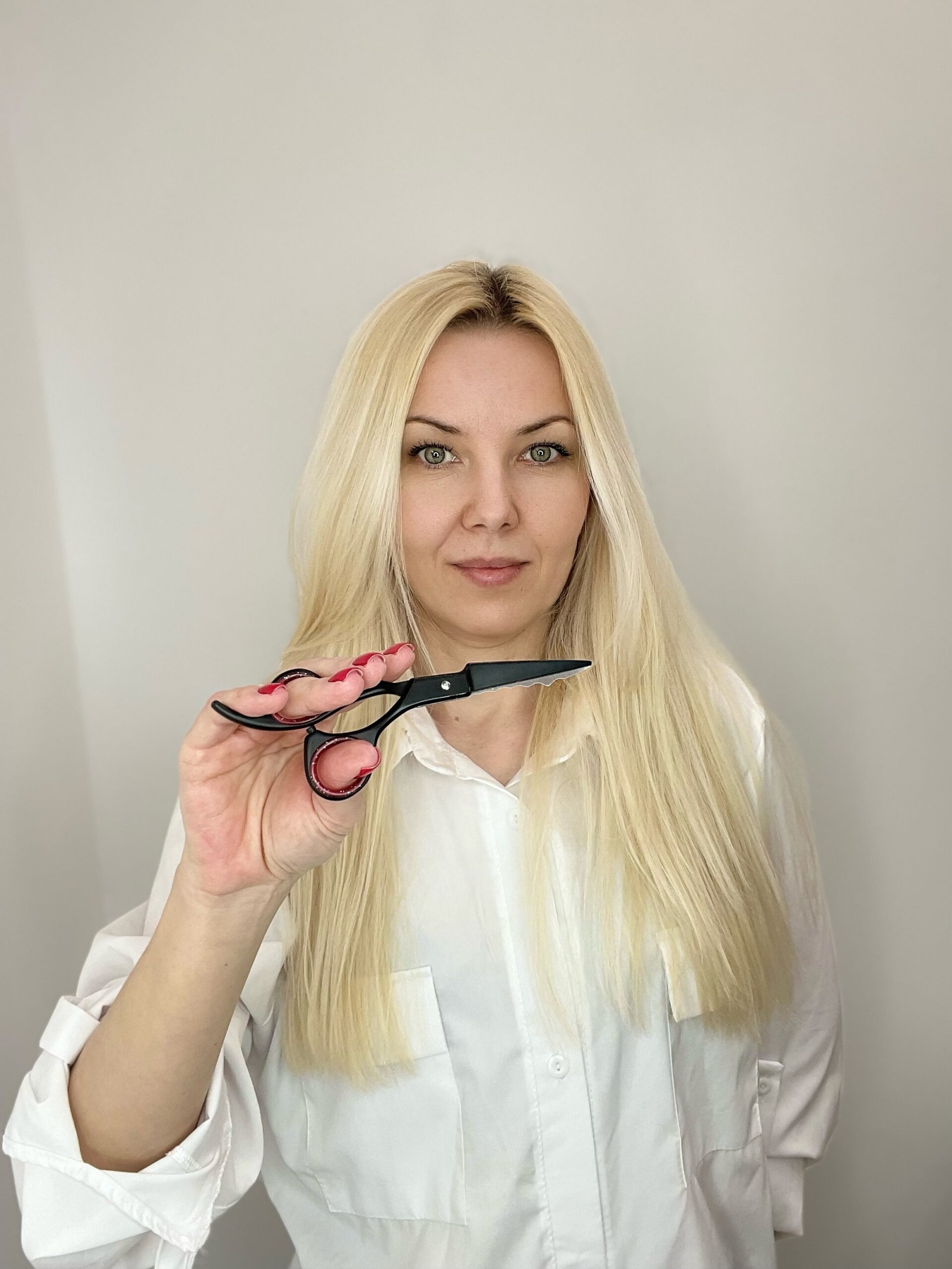 Ирина Дурненкова — стилист Omhair